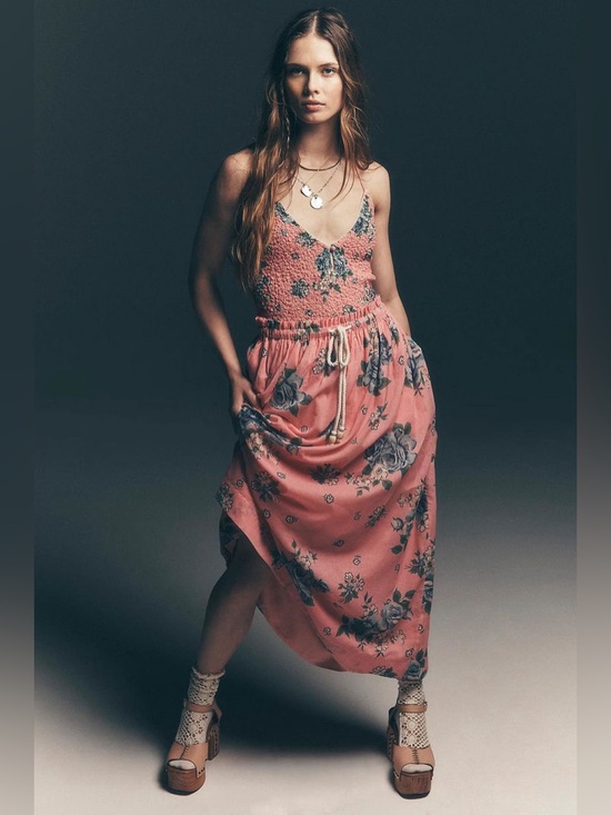 Free People Dresses & Skirts - Free People
Seaside Rose Set